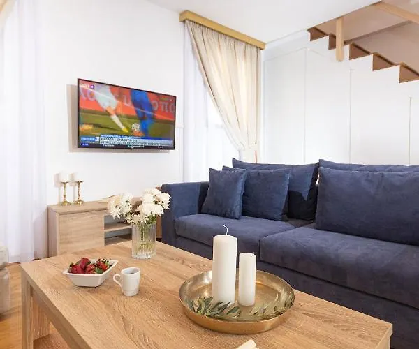 Dafni - * לינדוס