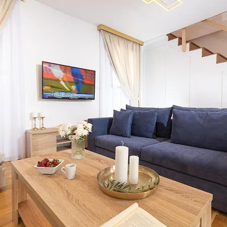 Dafni - * Lindos (Rhodes)