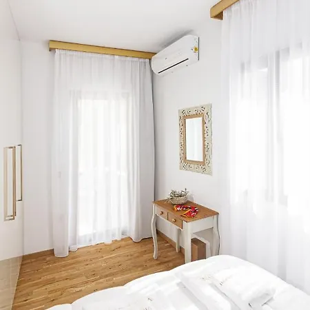 Dafni - Villa Lindos (Rhodes)